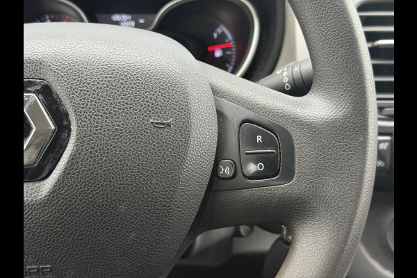 Renault Trafic 1.6 dCi T29 L2H1 DC Comfort | NL-auto | 1e Eig | Navi | Camera | Trekhaak | PDC