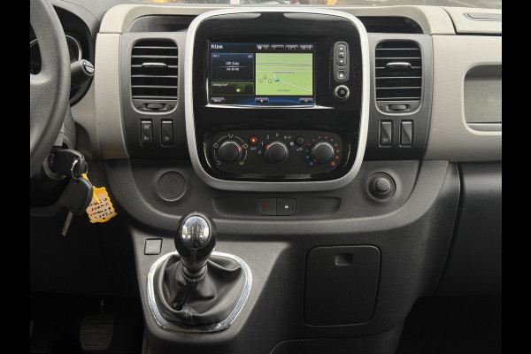 Renault Trafic 1.6 dCi T29 L2H1 DC Comfort | NL-auto | 1e Eig | Navi | Camera | Trekhaak | PDC
