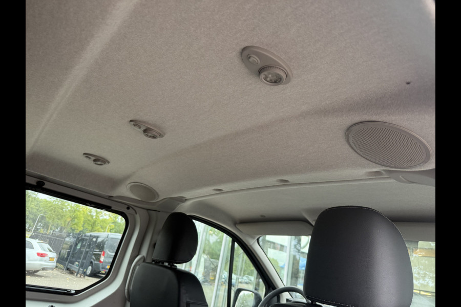 Renault Trafic 1.6 dCi T29 L2H1 DC Comfort | NL-auto | 1e Eig | Navi | Camera | Trekhaak | PDC