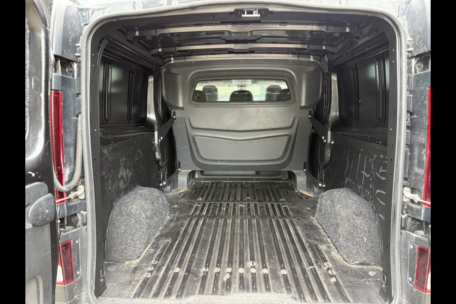 Renault Trafic 1.6 dCi T29 L2H1 DC Comfort | NL-auto | 1e Eig | Navi | Camera | Trekhaak | PDC