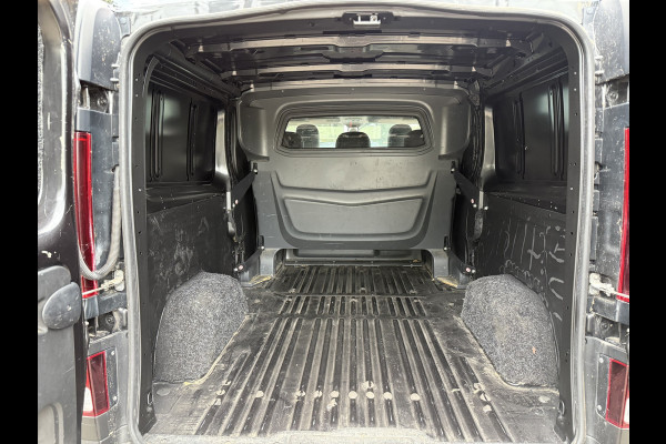 Renault Trafic 1.6 dCi T29 L2H1 DC Comfort | NL-auto | 1e Eig | Navi | Camera | Trekhaak | PDC