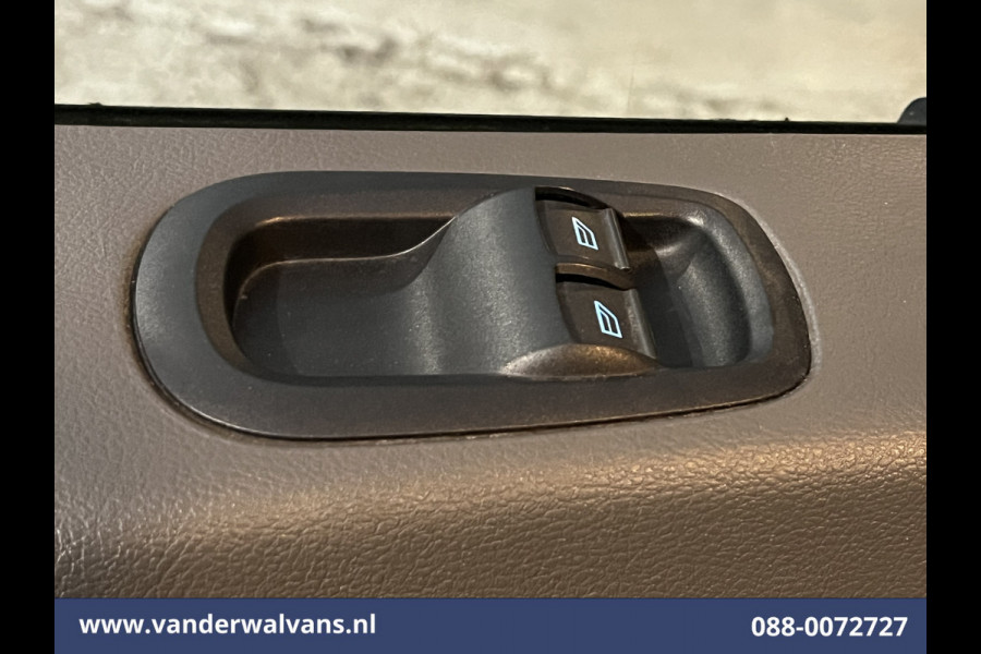 Ford Transit 2.0 TDCI 131pk L4H3 Euro6 Airco | Camera | Cruisecontrol | Verwarmde voorruit Parkeersensoren, Bijrijdersbank