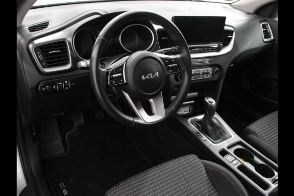 Kia Ceed Sportswagon 1.0 T-GDi 120pk DynamicLine | Navigatie | Apple Carplay / Android Auto | Camera | Parkeersensoren achter | Adaptive Cruise Control | Led | Climate Control