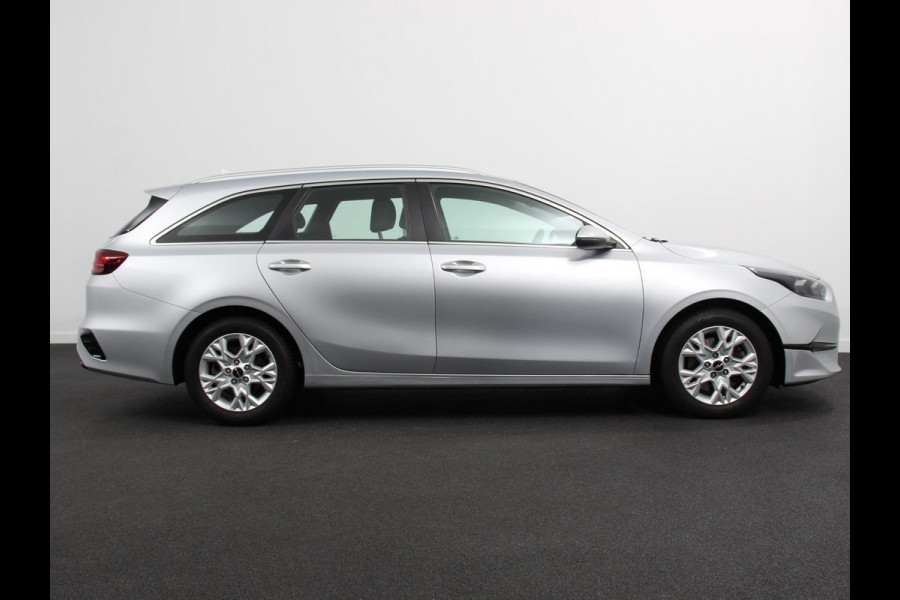 Kia Ceed Sportswagon 1.0 T-GDi 120pk DynamicLine | Navigatie | Apple Carplay / Android Auto | Camera | Parkeersensoren achter | Adaptive Cruise Control | Led | Climate Control