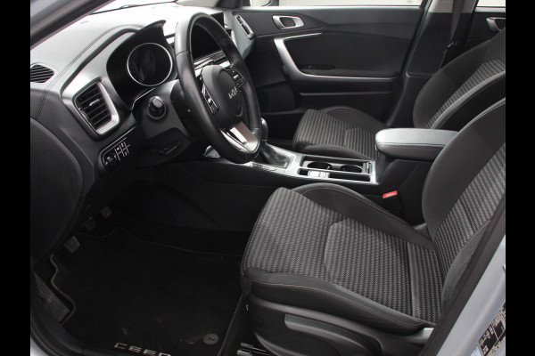 Kia Ceed Sportswagon 1.0 T-GDi 120pk DynamicLine | Navigatie | Apple Carplay / Android Auto | Camera | Parkeersensoren achter | Adaptive Cruise Control | Led | Climate Control