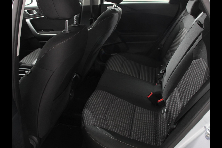 Kia Ceed Sportswagon 1.0 T-GDi 120pk DynamicLine | Navigatie | Apple Carplay / Android Auto | Camera | Parkeersensoren achter | Adaptive Cruise Control | Led | Climate Control