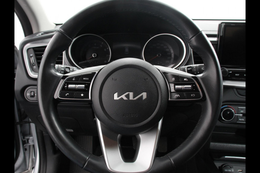 Kia Ceed Sportswagon 1.0 T-GDi 120pk DynamicLine | Navigatie | Apple Carplay / Android Auto | Camera | Parkeersensoren achter | Adaptive Cruise Control | Led | Climate Control