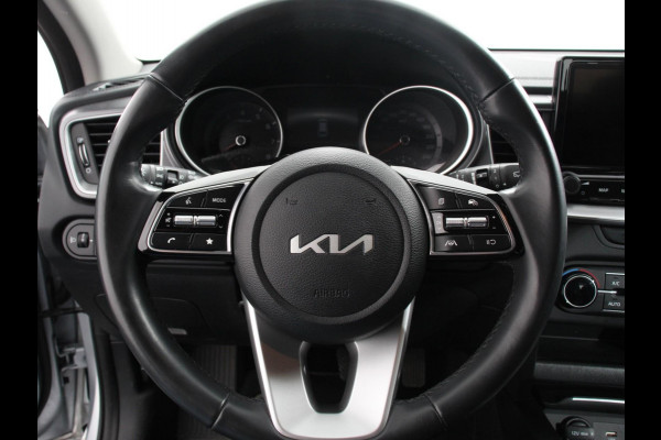 Kia Ceed Sportswagon 1.0 T-GDi 120pk DynamicLine | Navigatie | Apple Carplay / Android Auto | Camera | Parkeersensoren achter | Adaptive Cruise Control | Led | Climate Control
