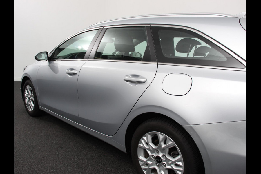 Kia Ceed Sportswagon 1.0 T-GDi 120pk DynamicLine | Navigatie | Apple Carplay / Android Auto | Camera | Parkeersensoren achter | Adaptive Cruise Control | Led | Climate Control