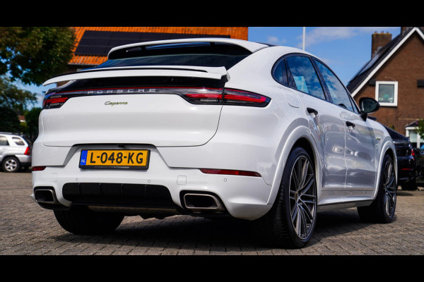 Porsche Cayenne Coupé 3.0 E-Hybrid | Keramisch | Panorama | Sport Design | Head up Display | Porsche Active Safe | NAP
