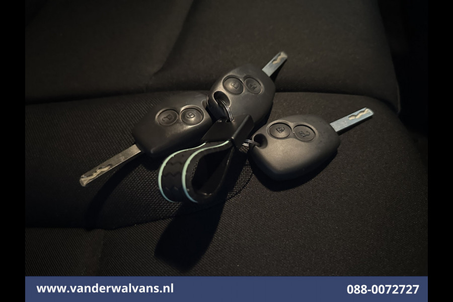 Renault Trafic 1.6 dCi L1H1 Euro6 Airco | Navigatie | Cruisecontrol | Trekhaak | Parkeersensoren Bijrijdersbank