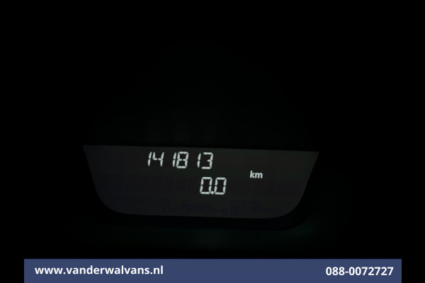 Renault Trafic 1.6 dCi L1H1 Euro6 Airco | Navigatie | Cruisecontrol | Trekhaak | Parkeersensoren Bijrijdersbank
