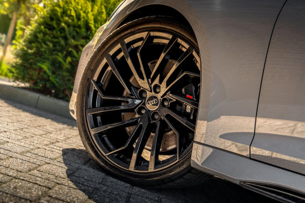 Audi RS5 Sportback 2.9 TFSI 450 PK Quattro Dealer o.h B&O Keyless Massage Camera LED Matrix 20''