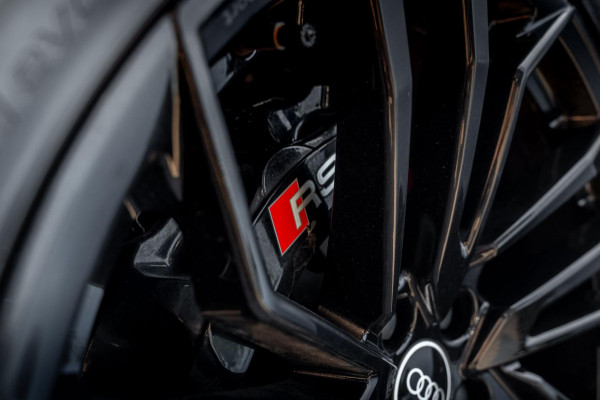 Audi RS5 Sportback 2.9 TFSI 450 PK Quattro Dealer o.h B&O Keyless Massage Camera LED Matrix 20''