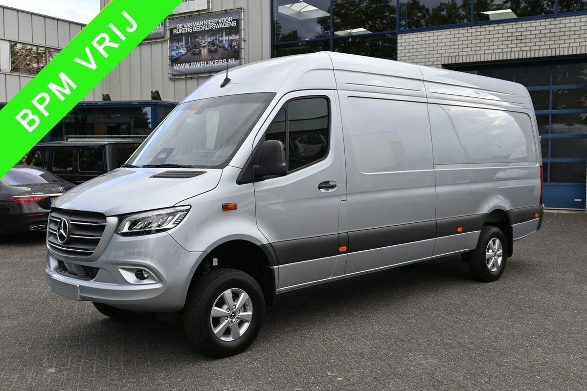 Mercedes-Benz Sprinter 319 CDI 4x4 L3H2 Select 2800 kg trekhaak, Geveerde stoel, LED