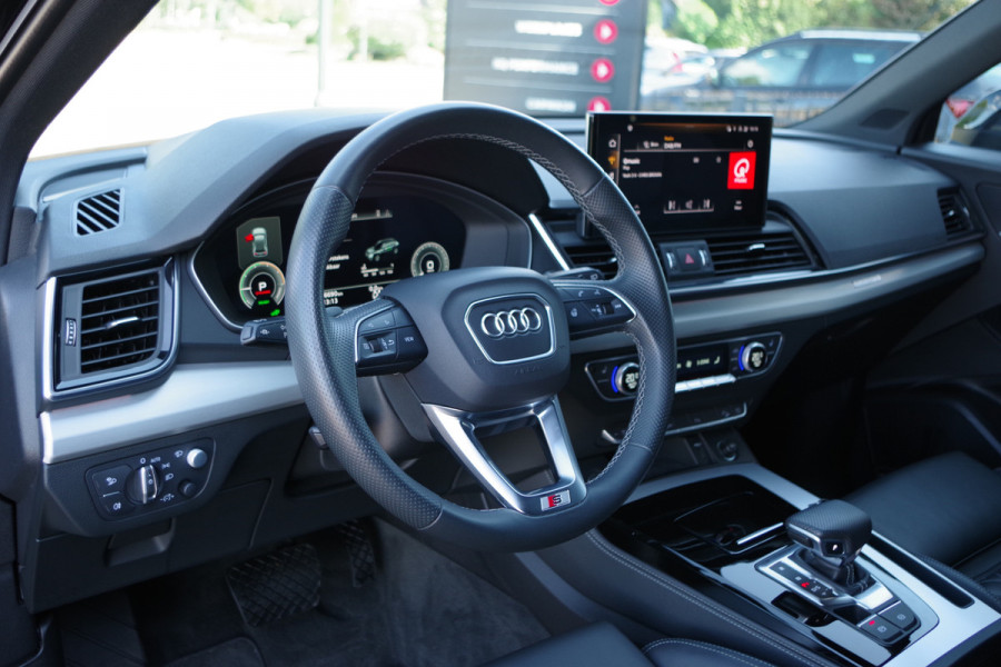 Audi Q5 55 TFSI e Quattro Competition 367 PK PHEV, Panoramadak, RS-Leder, Matrix-LED, Memory, B&O Sound, Head-Up