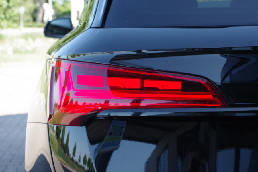 Audi Q5 55 TFSI e Quattro Competition 367 PK PHEV, Panoramadak, RS-Leder, Matrix-LED, Memory, B&O Sound, Head-Up