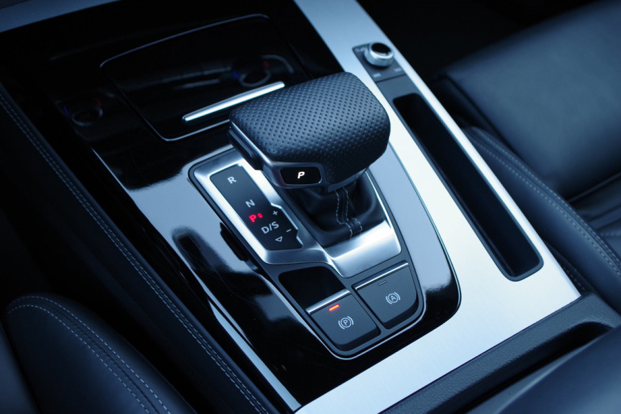 Audi Q5 55 TFSI e Quattro Competition 367 PK PHEV, Panoramadak, RS-Leder, Matrix-LED, Memory, B&O Sound, Head-Up