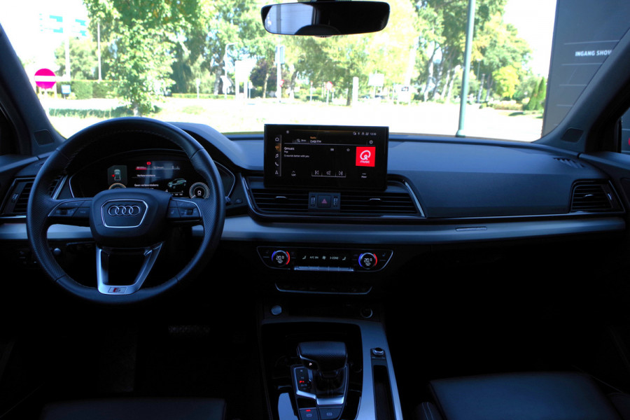 Audi Q5 55 TFSI e Quattro Competition 367 PK PHEV, Panoramadak, RS-Leder, Matrix-LED, Memory, B&O Sound, Head-Up