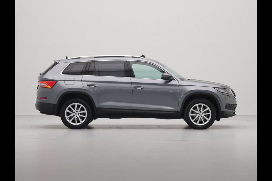 Škoda Kodiaq 1.5 150pk TSI DSG Limited Business Edition Panorama Navigatie Carplay Sideassist Stoelverwarming 275