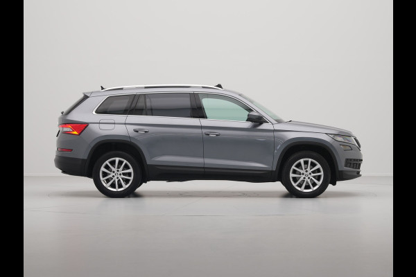Škoda Kodiaq 1.5 150pk TSI DSG Limited Business Edition Panorama Navigatie Carplay Sideassist Stoelverwarming 275