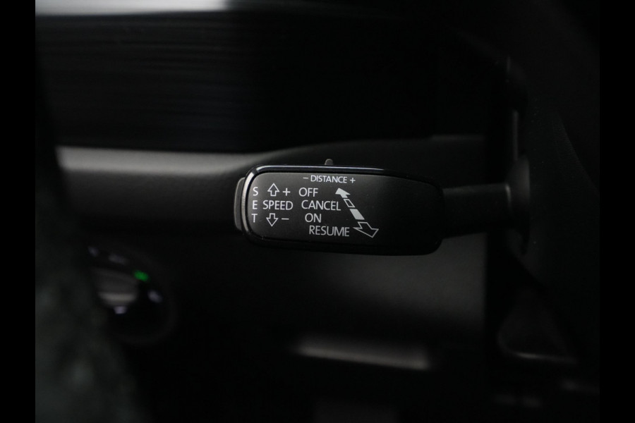 Škoda Kodiaq 1.5 150pk TSI DSG Limited Business Edition Panorama Navigatie Carplay Sideassist Stoelverwarming 275