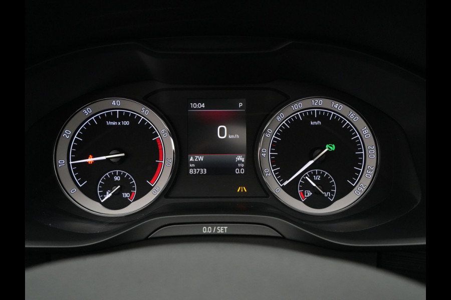 Škoda Kodiaq 1.5 150pk TSI DSG Limited Business Edition Panorama Navigatie Carplay Sideassist Stoelverwarming 275