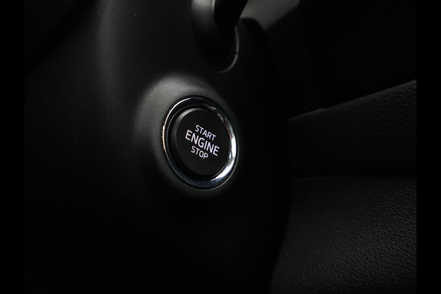 Škoda Kodiaq 1.5 150pk TSI DSG Limited Business Edition Panorama Navigatie Carplay Sideassist Stoelverwarming 275