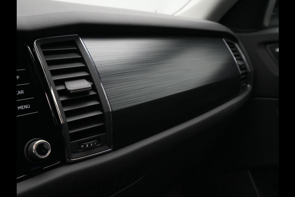 Škoda Kodiaq 1.5 150pk TSI DSG Limited Business Edition Panorama Navigatie Carplay Sideassist Stoelverwarming 275