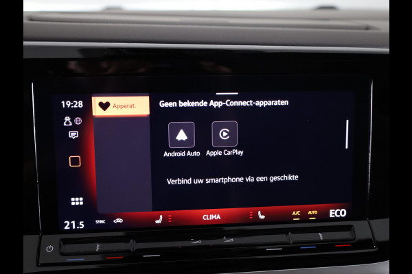 Volkswagen Multivan Bulli Edition L2 1.5 eHybrid EU6 180 kW (245pk) 31 Volkswagen Multivan Bulli Edition L2 1.5 eHybrid EU6 180 kW (245pk) 31