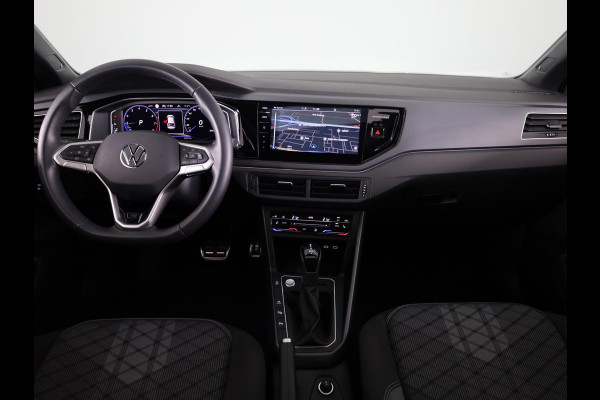 Volkswagen Taigo 1.0 TSI R-Line 110 pk Automaat (DSG) | Navigatie | Panoramadak | Parkeersensoren (Park assist) | Achteruitrijcamera | Matrix LED koplampen | Stoelverwarming | R-Line |