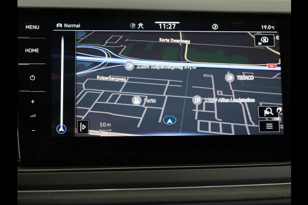 Volkswagen Taigo 1.0 TSI R-Line 110 pk Automaat (DSG) | Navigatie | Panoramadak | Parkeersensoren (Park assist) | Achteruitrijcamera | Matrix LED koplampen | Stoelverwarming | R-Line |