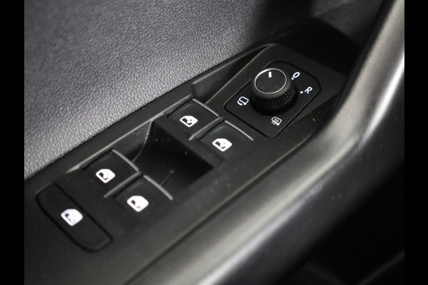 Volkswagen Taigo 1.0 TSI R-Line 110 pk Automaat (DSG) | Navigatie | Panoramadak | Parkeersensoren (Park assist) | Achteruitrijcamera | Matrix LED koplampen | Stoelverwarming | R-Line |