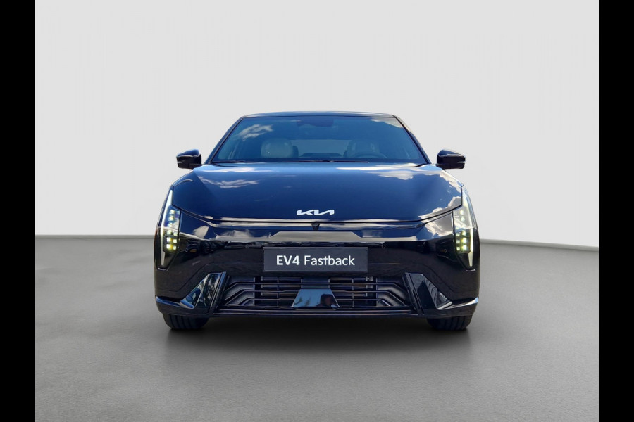 Kia EV4 Fastback GT-PlusLine 81.4 kWh | Dodehoekcamera | Stoelventilatie | Pano | 360 Camera | HUD |