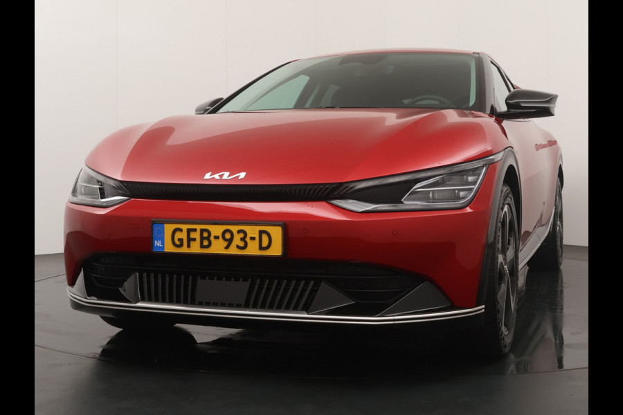 Kia Ev6 Edition Advanced 77.4 kWh Apple Carplay/Android Auto - Cruise Control - Dodehoekdetectie - Navigatie - Stuur/Stoel Verwarming - Fabrieksgarantie tot 07-2031