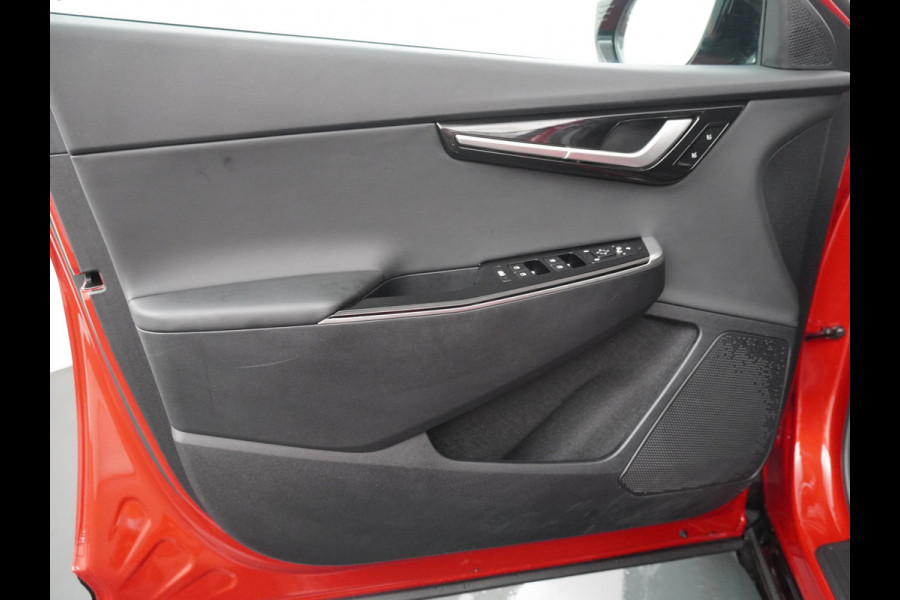 Kia Ev6 Edition Advanced 77.4 kWh Apple Carplay/Android Auto - Cruise Control - Dodehoekdetectie - Navigatie - Stuur/Stoel Verwarming - Fabrieksgarantie tot 07-2031