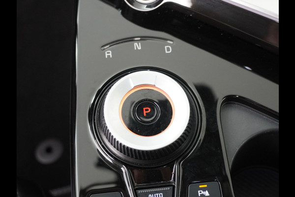 Kia Ev6 Edition Advanced 77.4 kWh Apple Carplay/Android Auto - Cruise Control - Dodehoekdetectie - Navigatie - Stuur/Stoel Verwarming - Fabrieksgarantie tot 07-2031