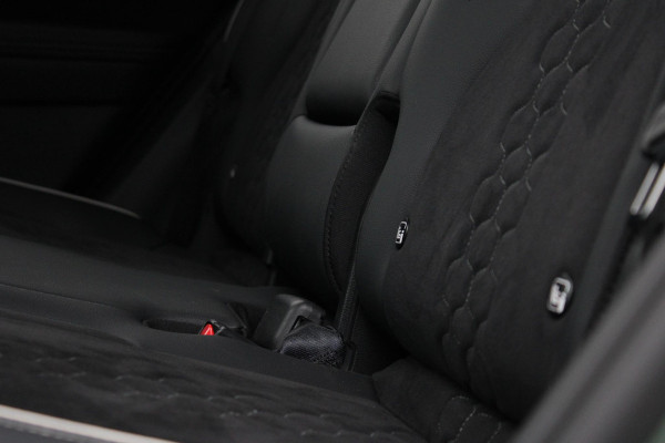 Kia Sportage 1.6 T-GDi Hybrid GT-Line | Stoelverwarming | Achteruitrijcamera | Navigatie | Stuurwielverwarming