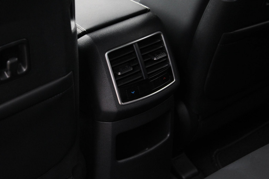 Kia Sportage 1.6 T-GDi Hybrid GT-Line | Stoelverwarming | Achteruitrijcamera | Navigatie | Stuurwielverwarming