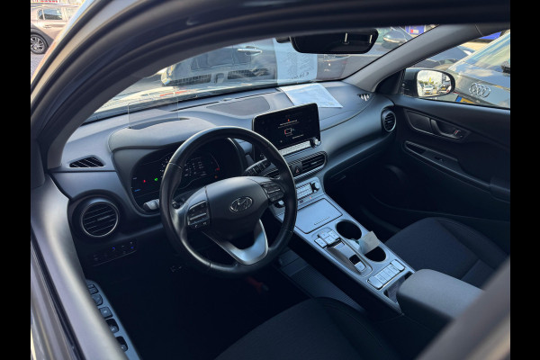 Hyundai Kona EV Fashion 64 kWh 2X OP VOORRAAD | NL AUTO | NAVI | 1E EIG |