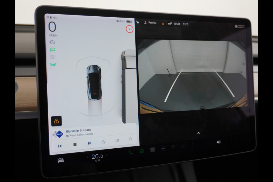 Tesla Model Y Long Range AWD 75kWh Trekhaak Warmtepomp Navi Ecc Leder Camera Privacy Glas Matrix-Led Keyless Stoel+stuurverwarming 1.600 kg Trekgewicht 1e Eigenaar Garantie Batterij en aandrijflijn jaar/192.000km vanaf nieuw