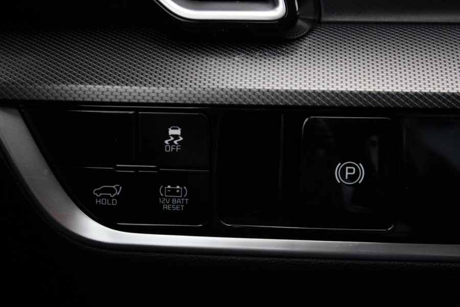 Kia Sportage 1.6 T-GDi Hybrid GT-Line | Stoelverwarming | Achteruitrijcamera | Navigatie | Stuurwielverwarming