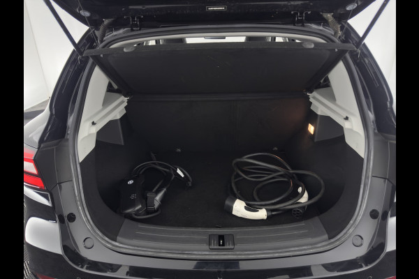 MG ZS EV Luxury 45 kWh (INCL-BTW) Aut. *PANO | LUXURY-LEATHER | CCS-FASTLOADER | KEYLESS | NAVI-FULLMAP | ADAPTIVE-CRUISE | CAMERA | HEATED-SPORTSEATS | CARPLAY | BLINDSPOT | DAB | LANE-ASSIST | PRIVACY-GLASS | 17"