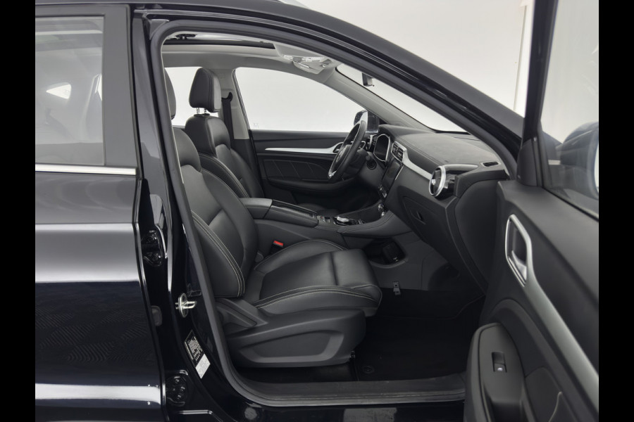 MG ZS EV Luxury 45 kWh (INCL-BTW) Aut. *PANO | LUXURY-LEATHER | CCS-FASTLOADER | KEYLESS | NAVI-FULLMAP | ADAPTIVE-CRUISE | CAMERA | HEATED-SPORTSEATS | CARPLAY | BLINDSPOT | DAB | LANE-ASSIST | PRIVACY-GLASS | 17"
