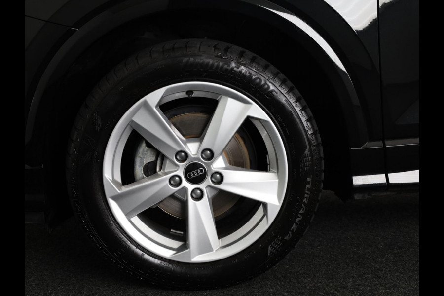 Audi Q2 35 TFSI S Edition 150 pk S-tronic | Verlengde garantie | Navigatie | Parkeersensoren achter | Adaptieve cruise control | Stoelverwarming | S-Line |