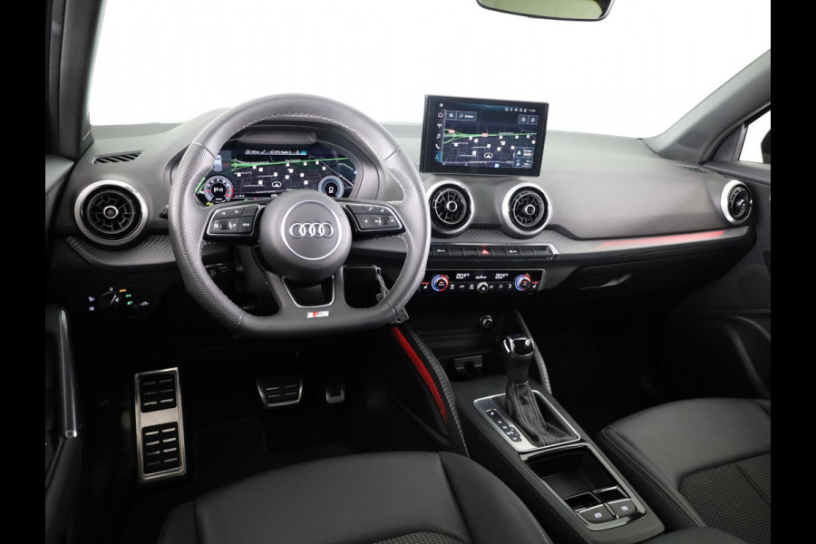Audi Q2 35 TFSI S Edition 150 pk S-tronic | Verlengde garantie | Navigatie | Parkeersensoren achter | Adaptieve cruise control | Stoelverwarming | S-Line |