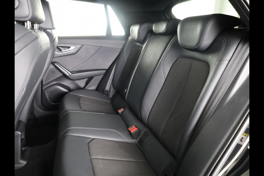 Audi Q2 35 TFSI S Edition 150 pk S-tronic | Verlengde garantie | Navigatie | Parkeersensoren achter | Adaptieve cruise control | Stoelverwarming | S-Line |