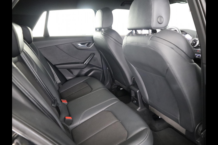 Audi Q2 35 TFSI S Edition 150 pk S-tronic | Verlengde garantie | Navigatie | Parkeersensoren achter | Adaptieve cruise control | Stoelverwarming | S-Line |