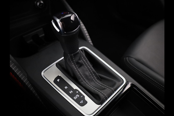 Audi Q2 35 TFSI S Edition 150 pk S-tronic | Verlengde garantie | Navigatie | Parkeersensoren achter | Adaptieve cruise control | Stoelverwarming | S-Line |