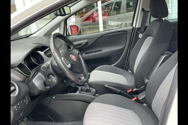 Fiat Punto Evo TwinAir Sempre 100 PK | Cruise control | Climate control | Trekhaak